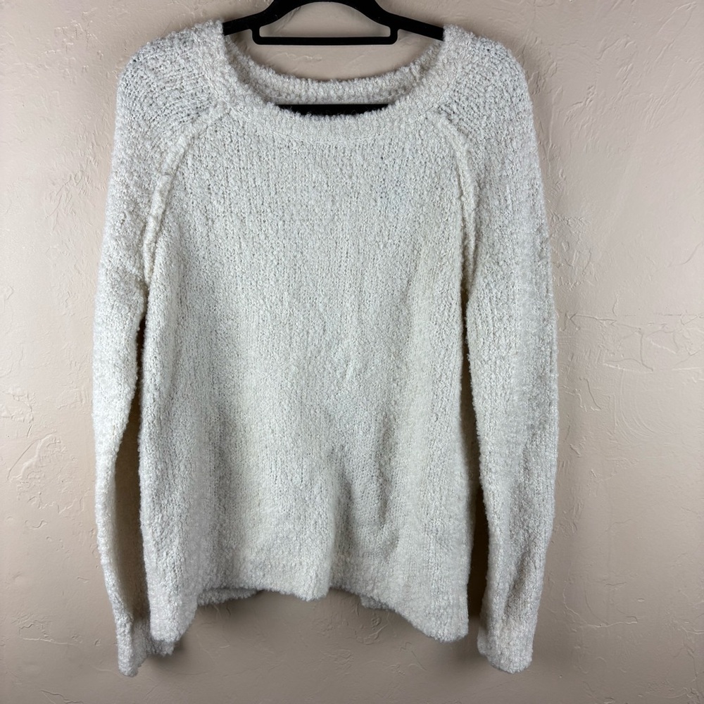 Abercrombie & Fitch Cozy Cream Sweater Nubby Split Back Womens size Medium